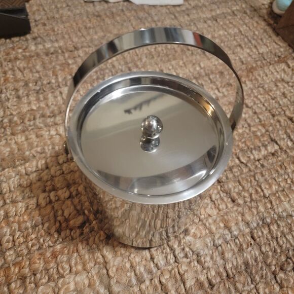 Insulated stainless steel Ice bucket w Tongs 7 .25"H Wine Chill Cooler w/ handle - Picture 5 of 16